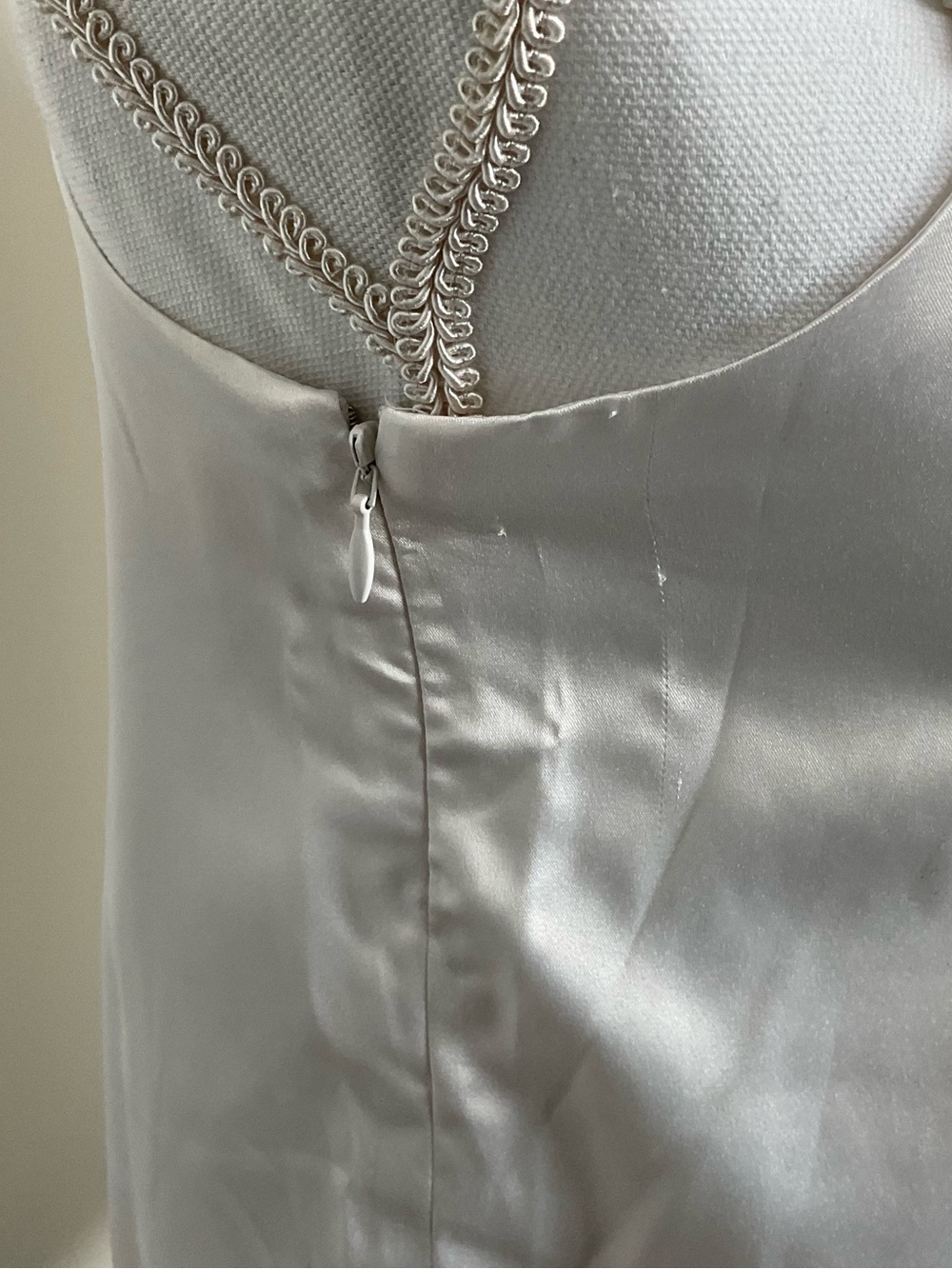 VENUS One-Shoulder Satin Camisole with Shoulder Bow in Cream - Picture 4 of 8
